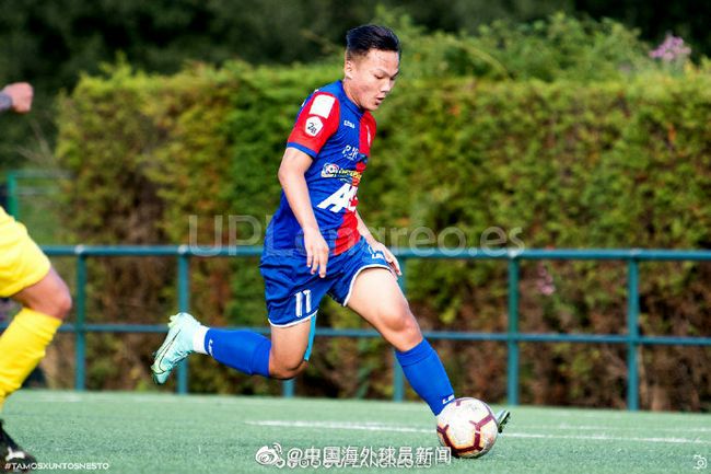 男人j戳女人p动态视频