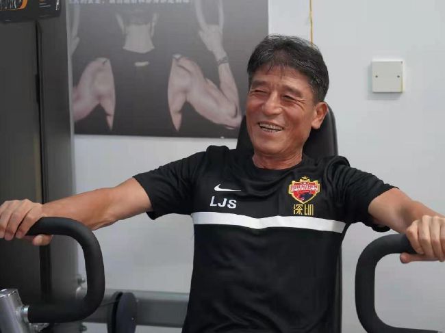 丰满少妇高潮颤抖15秒
